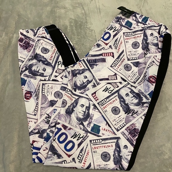 Throw Some More Print Joggers with Dollar Bills - Picture 7 of 8